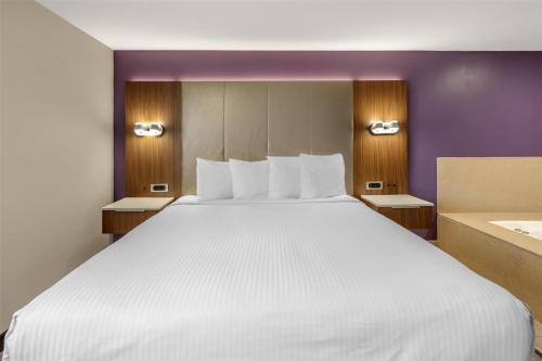 Best Western Airport Plaza Inn - Los Angeles LAX Airport - image 3