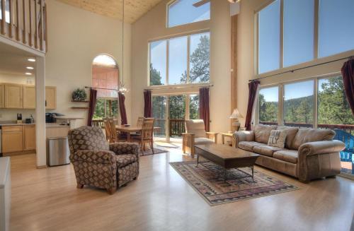 Deer Ridge Cabin in Forest Lakes in Bayfield CO in Bayfield (CO)