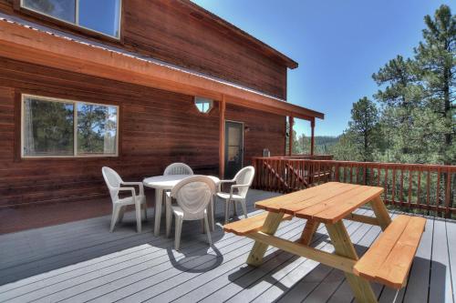 Deer Ridge Cabin in Forest Lakes in Bayfield CO in Bayfield (CO)