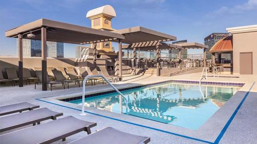 Marriott Grand Chateau Studio Apartment with Resort Access - image 4