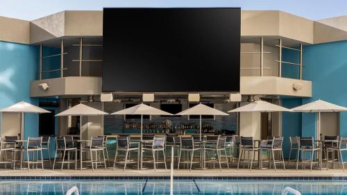 Marriott's Grand Chateau 3BR Apartment with Resort Access - image 4
