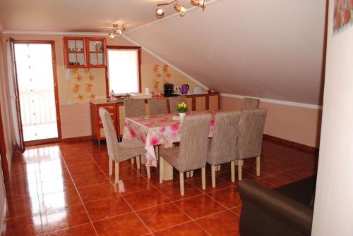 ห้องครัว, Rozsapark Vendeghaz in เอเกอร์