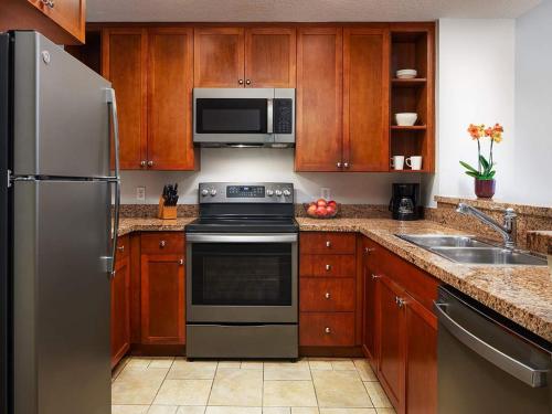 Sheraton Vistana Villages 2BR Apartment with Resort Access - image 12