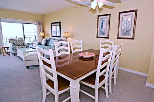 1892 Beachside Tennis at The Sea Pines Resort in South Beach