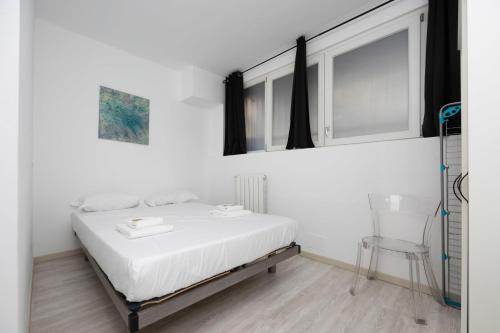 Spacious 70 mq Apartment Self Check-in ,Free Parking, San Siro, Milán (foto 9)