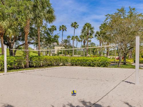 Sheraton Vistana Villages 3BR Apartment with Resort Access - image 13
