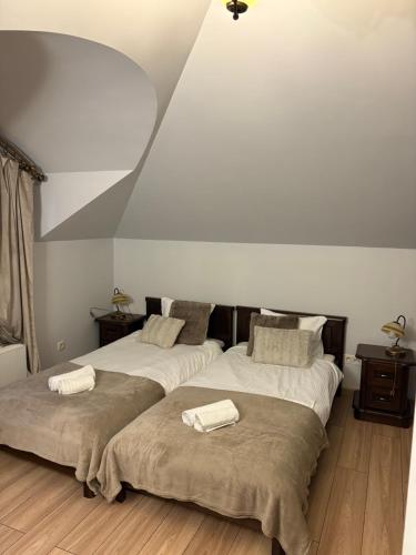 Zloty dworek - Warsaw