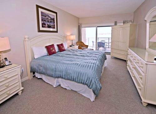 1892 Beachside Tennis at The Sea Pines Resort in South Beach