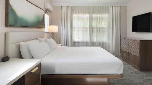 Marriott's Lakeshore Reserve 1BR Apartment with Resort Access - image 5