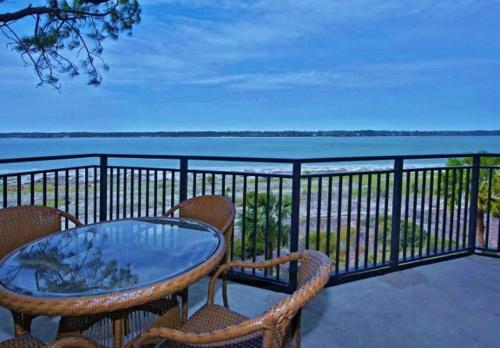 1892 Beachside Tennis at The Sea Pines Resort in South Beach