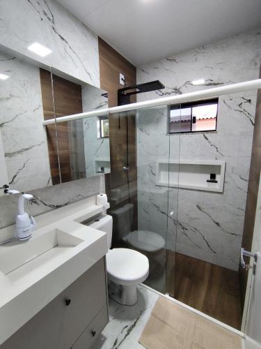 Casa de 3 quartos com piscina in Laranjeiras Do Sul