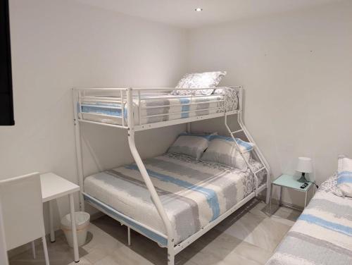 Luxury in Madrid for 10 and Pets, Madryt (zdjęcie 10)