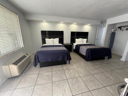 Blue Marlin Motel