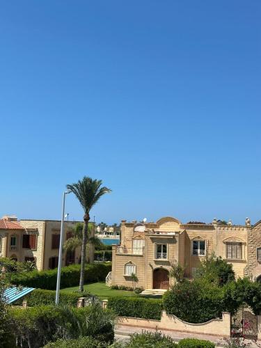 شاليه للايجار في مارينا 5 استمتع بالزياره لا تنسى كود ج4