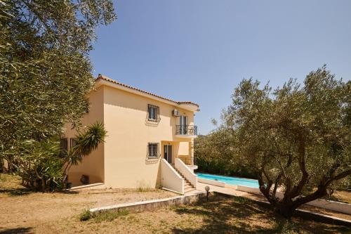 Olive Retreat in Oropos (Attiki)