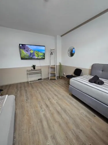 FeWo 5 Personen, Nähe Bahnhof, WLAN,Balkon in Halberstadt, Deutschland