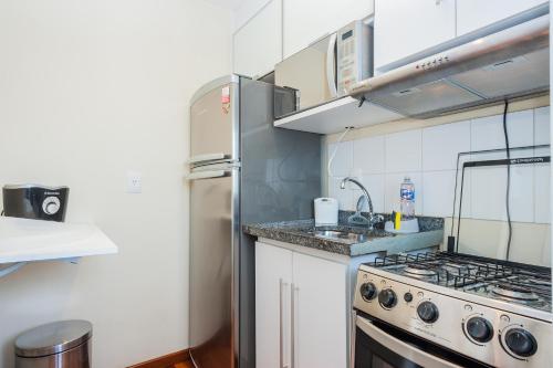 キッチン, IP3 - Bhaus Loft Duplex Morumbi - Black & White - 50m2 - Linda Vista 13o andar - Academia - Piscina  in ヴィーラ アンドラデ