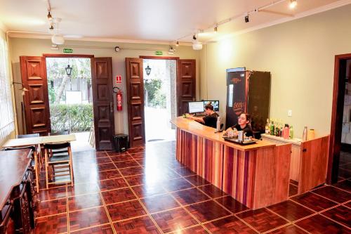 Local Hostel e Suites Belem