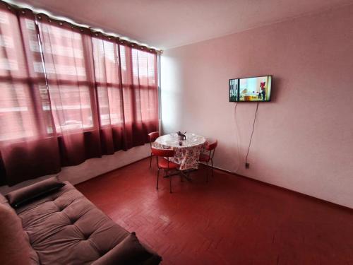 Apartamento na RETA de Teresópolis