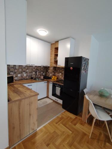 Apartman Fenix in ปิรอต