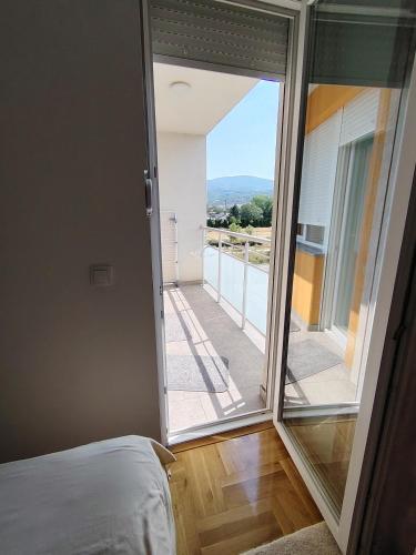 Apartman Fenix in ปิรอต