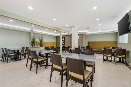 Best Western Plus LA Mid-Town Hotel in Los Angeles, USA