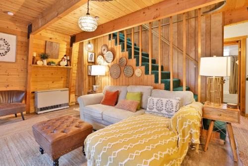 Bear mountain cabin #2299 in Big Bear Lake, USA