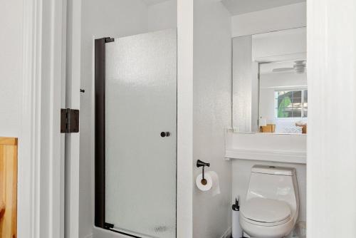Twin pines lodge #2458 in Big Bear Lake, USA