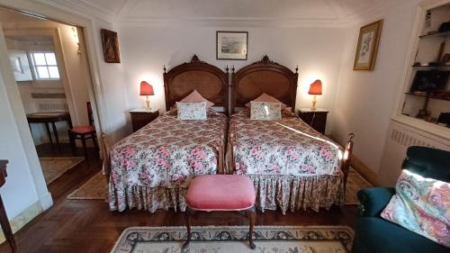 Deluxe Twin Room image 4