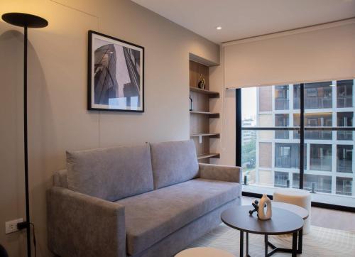 Majestic 1BR with Balcony in Miraflores, Lima