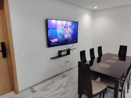 Beautiful apartment 2 bedrooms living room aéroport mohamed 5 nouaceur Casablanca, Casablanca (photo 3)