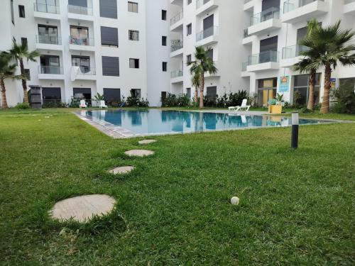 Beautiful apartment 2 bedrooms living room aéroport mohamed 5 nouaceur Casablanca, Casablanca (photo 8)
