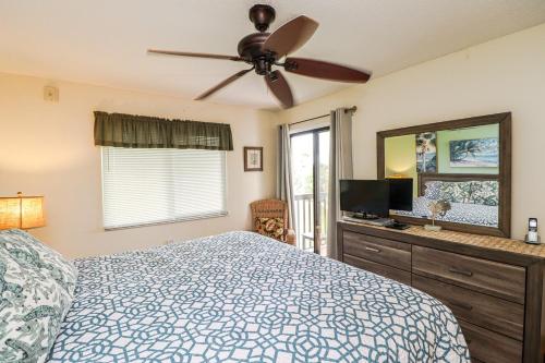 Ocean Village Club A32 - image 26