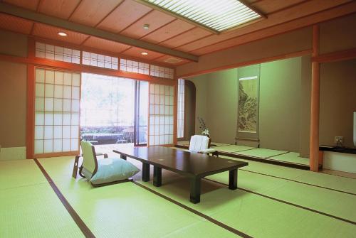 たがわ龍泉閣