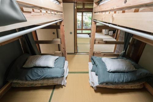 OSAKA GUEST HOUSE つながる旅の宿-en house-