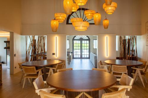 The Fairway 6BRFamilyVilla 20-24ppl Pool Slide Tub in โลว์แลนด์