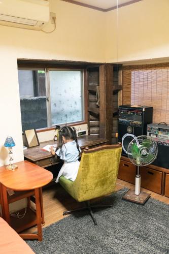 OSAKA GUEST HOUSE つながる旅の宿-en house-