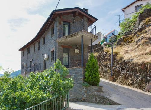 Viesnīcas āriene, Alojamientos Rurales Hurdes Altas in Huetre