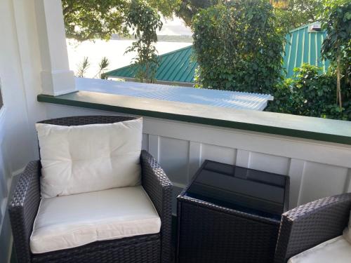 Hilo Bay Oceanfront Bed and Breakfast - image 18