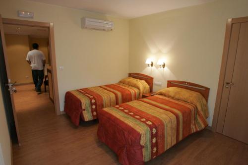 Hostal Hispanico II - image 14