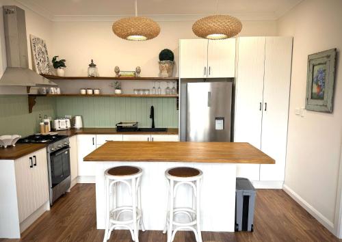 The Summer Cottage - Slow Living