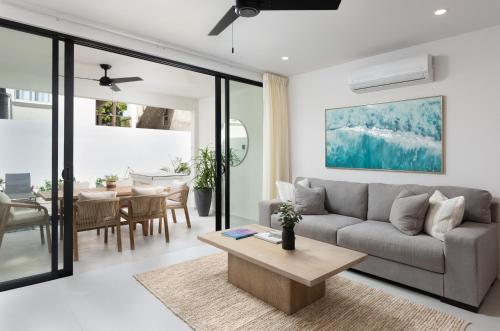 Three-Bedroom Villa image 9