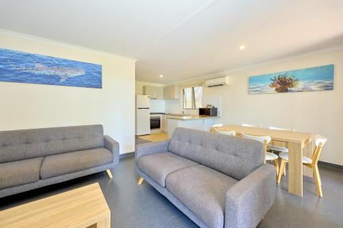 RAC Exmouth Cape Holiday Park - 주방