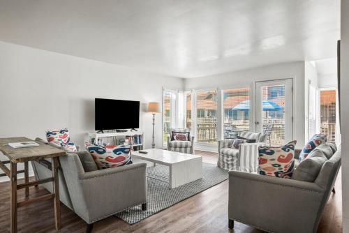 124 John Fripp Villa - Three Bedroom Villa - image 6