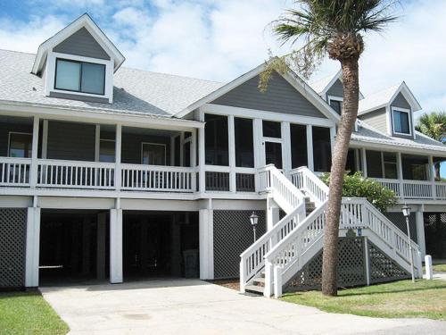 705 Silverside - Eight Bedroom House - image 17