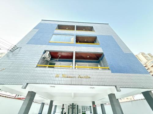 Pé na Areia Praia da Tupi II