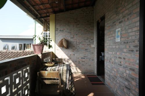 Balcony/terrace, mehome near Cat Tuong Quan Zen House