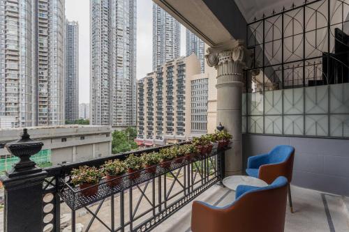 Grand Madison Wuhan Hankou on the Bund in Jianghan Road Wuguang Commercial Area