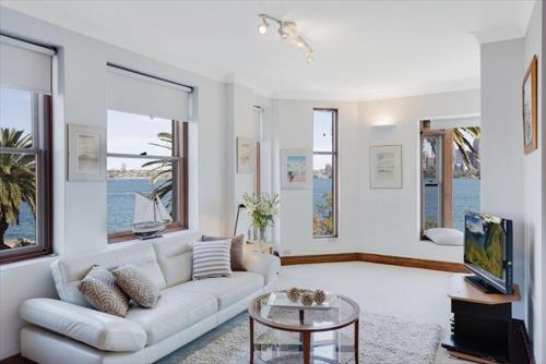 Postcard Views of Iconic Sydney Harbour - CP302 in Mosman