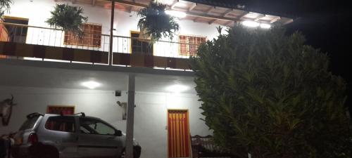 Hotel Estadero Piscina EL CACIQUE GUARKAMA in El Retiro